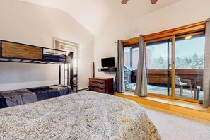 2 bedrooms, free WiFi, bed sheets