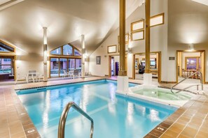 室內泳池、暖水池