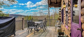 Amazing home on 90 acres - AC & great mountain views