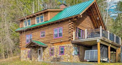 Amazing home on 90 acres - AC & great mountain views