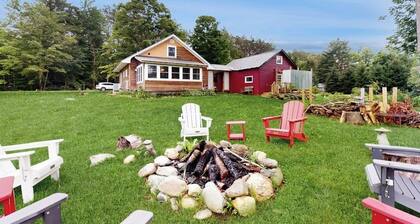 Historic home on 1 acre with snowmobile trails in backyard & mountain views