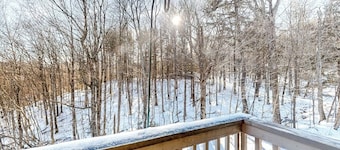 Picturesque mountain view condo with fireplace, balcony, deck, pool, & kitchen