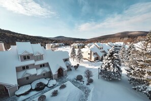 Exterior - Newly Renovated Windham Condo with Stunning Mountain Views (Hensonville)