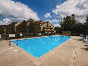 Outdoor pool - Newly Renovated Windham Condo with Stunning Mountain Views (Hensonville)