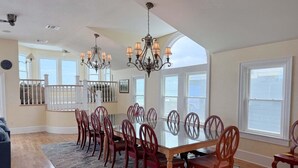 Dining - The Sun: Oceanfront, Dog-Friendly, Pool, Hot Tub Elevator (Nags Head)
