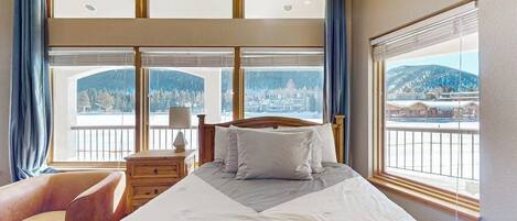 Free WiFi, bed sheets, wheelchair access