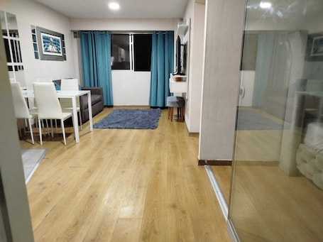 Coin séjour. Central Suite
