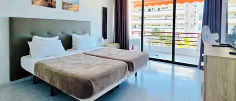 Iron/ironing board, WiFi, bed sheets