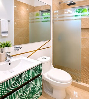 Hair dryer, towels - All-Inclusive Mazatlán Condo for Retirees • Pool • Cleaning • Near Malecón (Mazatlán)