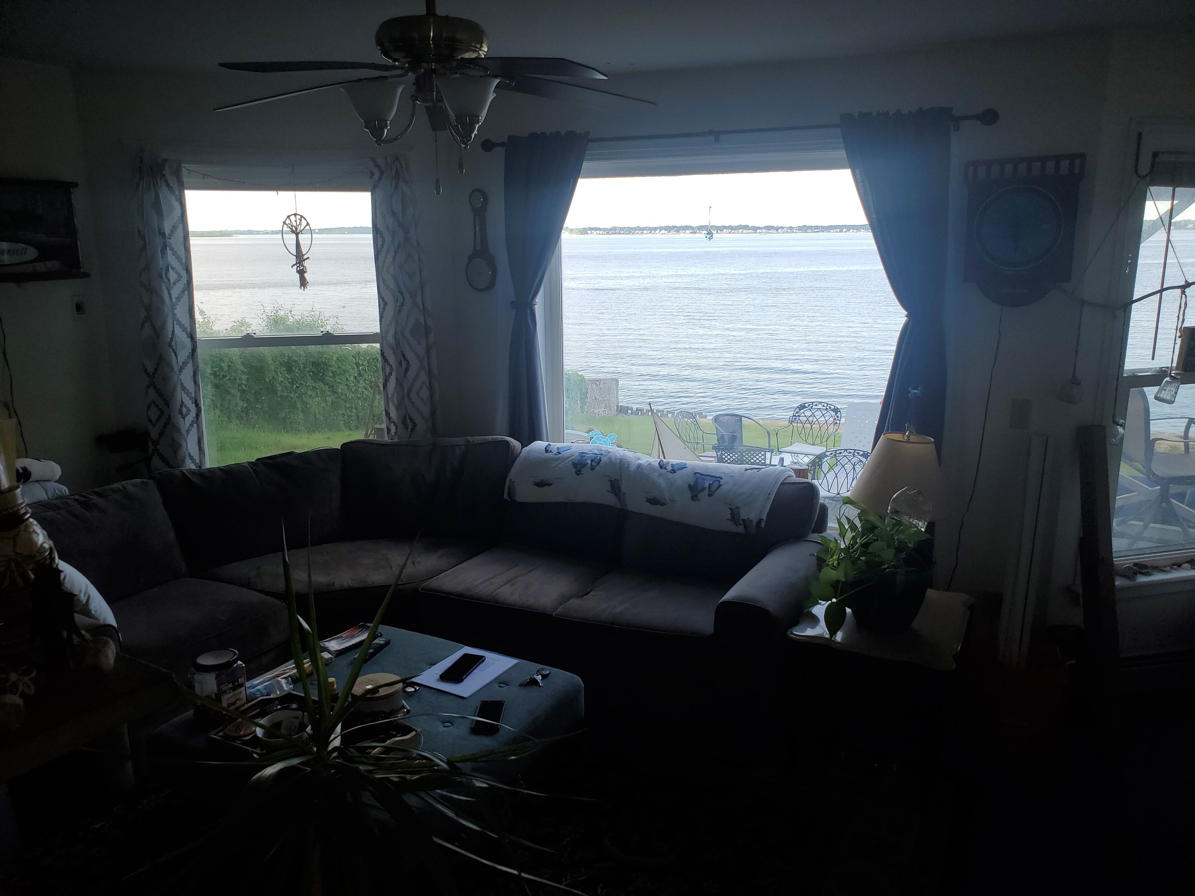 World Cup Bayfront Retreat Direct Train & Airport Access Coastal Soccer Basecamp - Warwick, RI