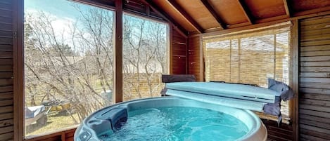 Bain à remous intérieur