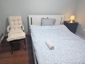 1 chambre, accès au Wi-Fi (inclus), literie fournie