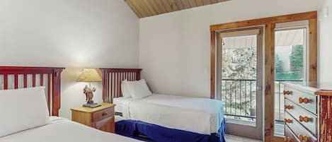4 chambres, lit parapluie, Wi-Fi gratuit, draps fournis