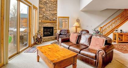 Cozy Dog-Friendly Retreat w/Gas Fireplace, W/D, Furnished Patio