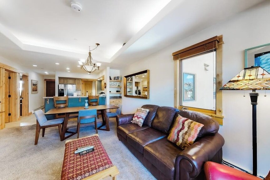 Canyon Creek A205 - Idyllic Ski Condo W/ Fast Wifi & A Gas Fireplace Plus Shared Pool & Hot Tub - Steamboat Springs, CO