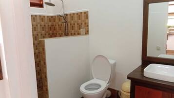 Comfort Room | Bathroom