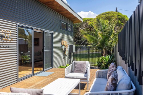 Escape on Merry - Coastal Retreat