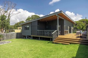 Exterior - Escape on Merry - Coastal Retreat (Kioloa)