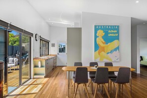 Dining - Escape on Merry - Coastal Retreat (Kioloa)