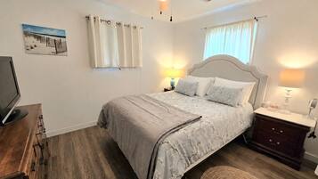 3 bedrooms, WiFi, bed sheets