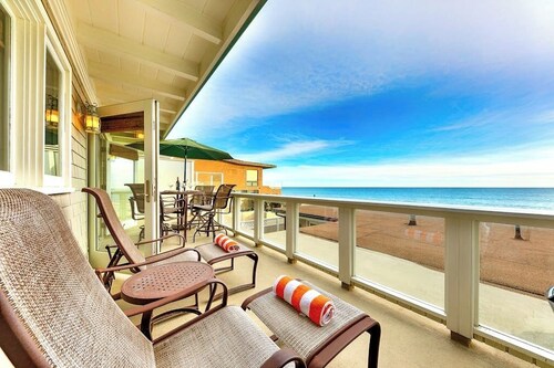Duplex with breathtaking ocean views