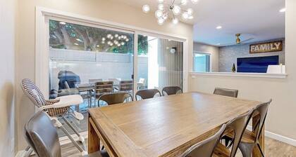 Luxury Condo with Private Patio, Fire Pit & Grill | Walk to Disneyland