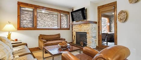 TV, fireplace, DVD player, table tennis