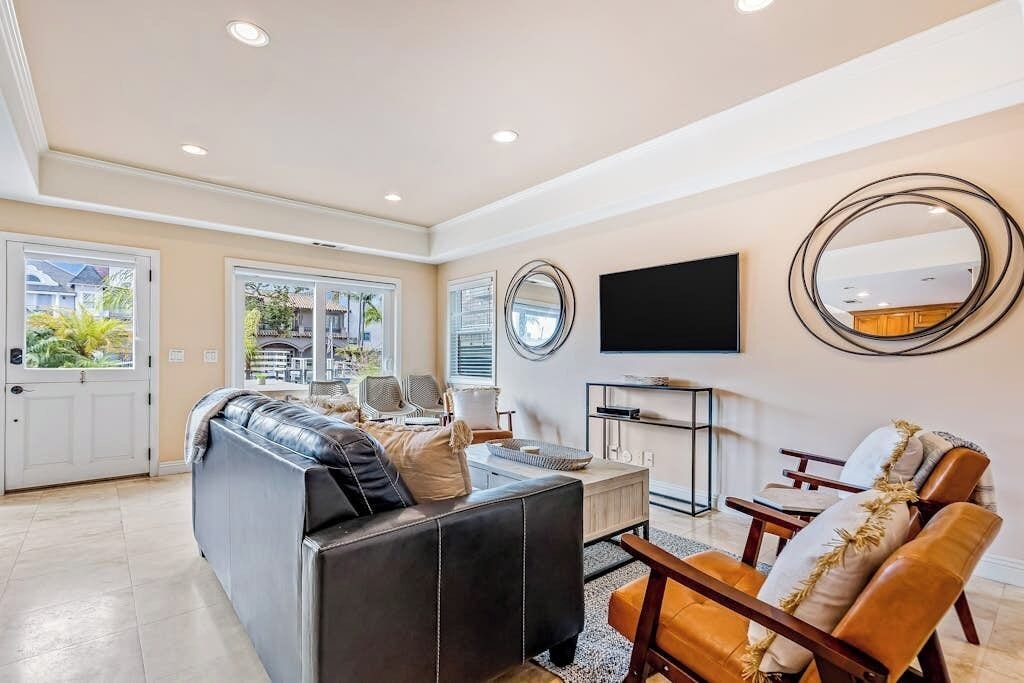 Bright Home On The Channel With Expansive Patio & Elevator - Long Beach, CA
