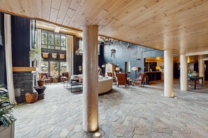 Interior - Penthouse Ski-in/Ski-out: hot tubs, heated pool, gym, ski storage, shuttle (Breckenridge)