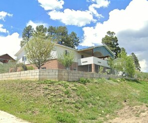 Esterni