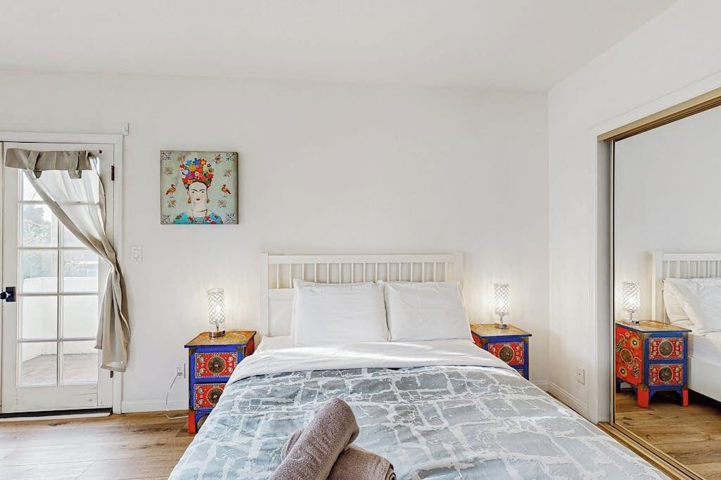 2 Schlafzimmer, Schreibtisch, Bügeleisen/Bügelbrett, kostenloses WLAN