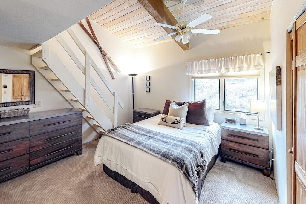 2 chambres, fer et planche à repasser, Wi-Fi gratuit, draps fournis