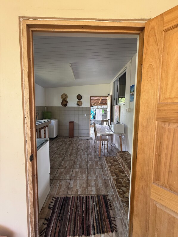 Interior - Fare Holidays Raiatea (Avera, Raiatea)