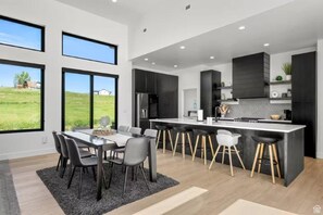 Fridge, microwave, oven, stovetop - Luxury Bear Lake Retreat w/ Ideal Beach, Hot Tub, Fire Pit & EV Charging (Garden City)