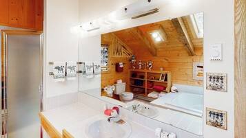 Shower, towels