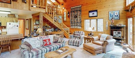 TV, DVD player, books, stereo