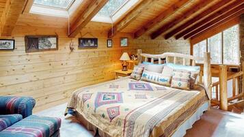 1 bedroom, desk, iron/ironing board, bed sheets