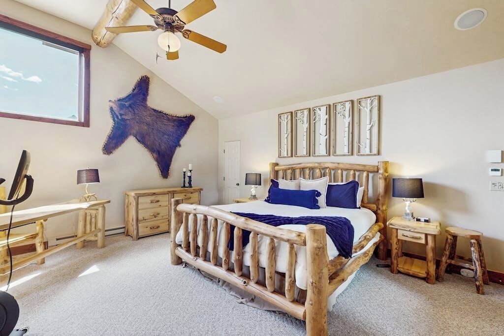 4 bedrooms, free WiFi, bed sheets