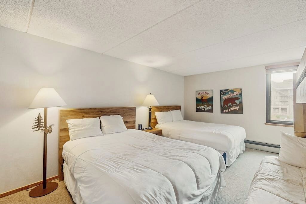 1 bedroom, desk, free WiFi, bed sheets