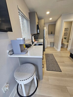 Private kitchen - Welcome to La Casita Modern Studio, PRIME LOCATION (Tampa)