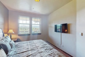 2 Schlafzimmer, Reisekinderbett, kostenloses WLAN, Bettwäsche
