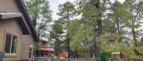 Bañera de hidromasaje al aire libre