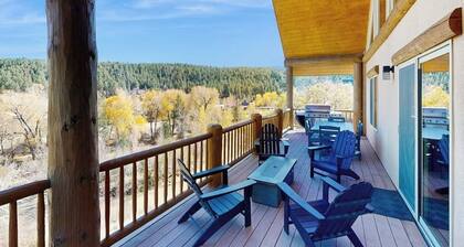 Riverfront Lodge | Hot Tub | Game Room