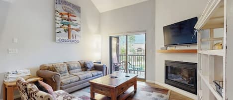 TV, fireplace, table tennis