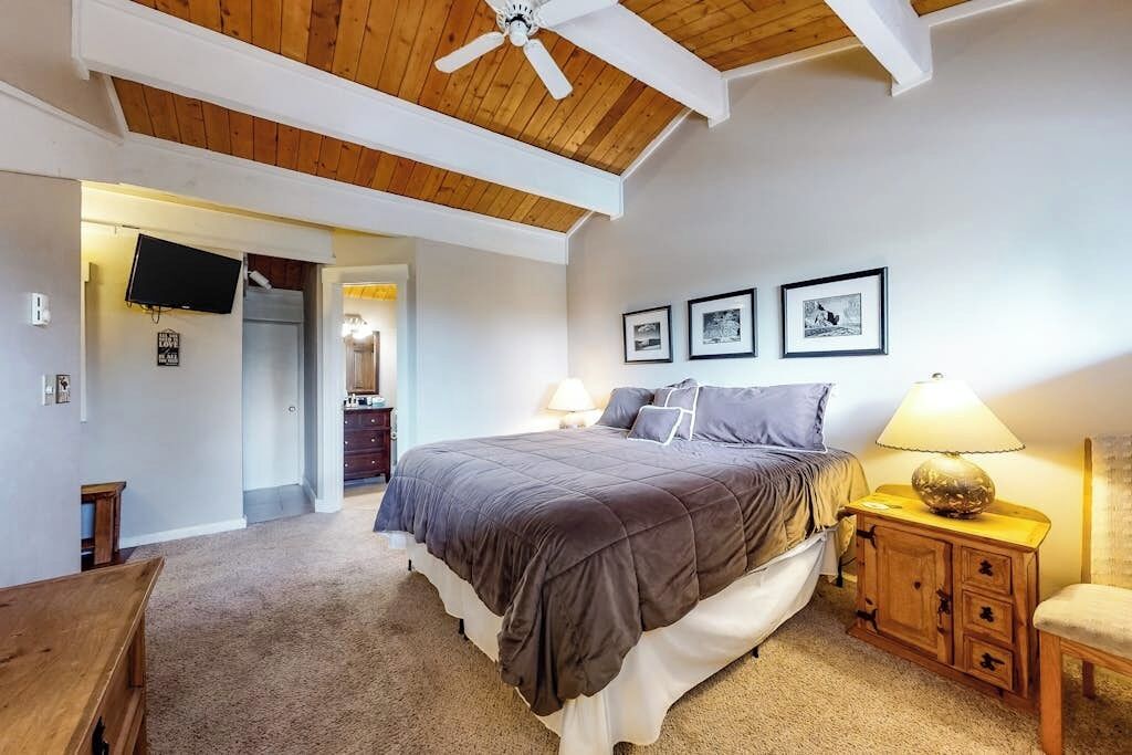 3 chambres, bureau, fer et planche à repasser, Wi-Fi gratuit
