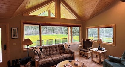 Riverfront home with amazing views, fireplace & washer/dryer