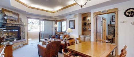 TV, fireplace, DVD player