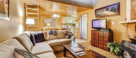 TV, fireplace, DVD player