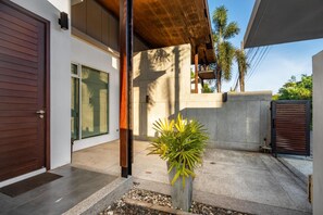 Property grounds - Lavender Private Pool Villa, Rawai , Phuket (Nai harn, Rawai)