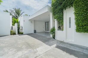 Property grounds - Magnolia Villa 1 Private Pool, Rawai, Phuket (Rawai)